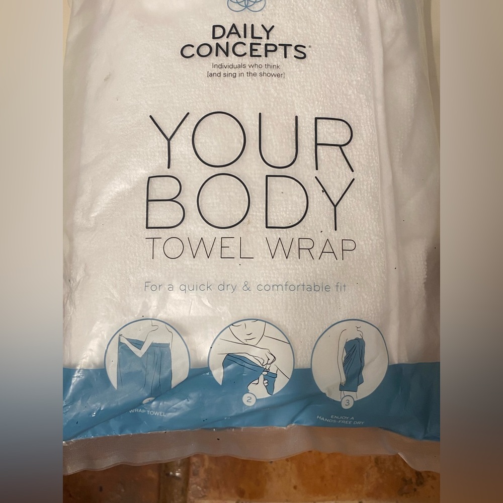 ⭐️⭐️Brand New⭐️⭐️ towel wrap